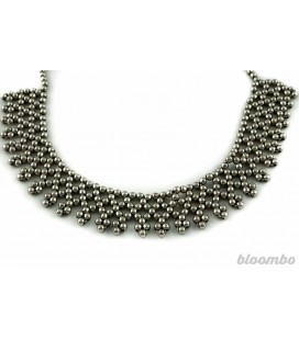 Silver crown necklace